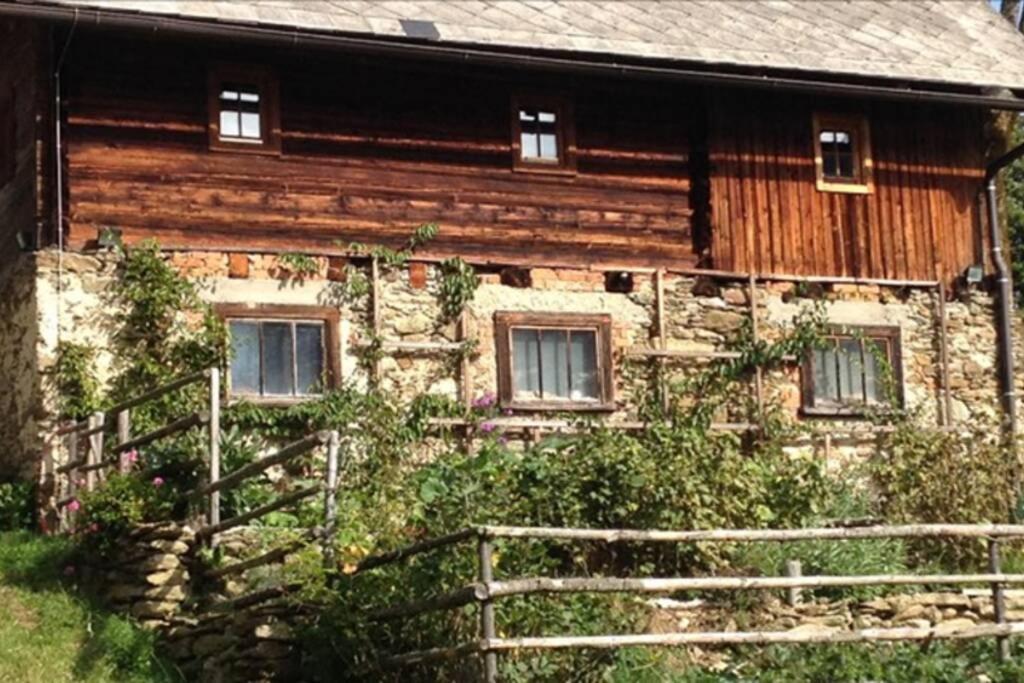 Alpine Guesthouse: Charming Forest Retreat Stanz Im Murztal Exterior photo