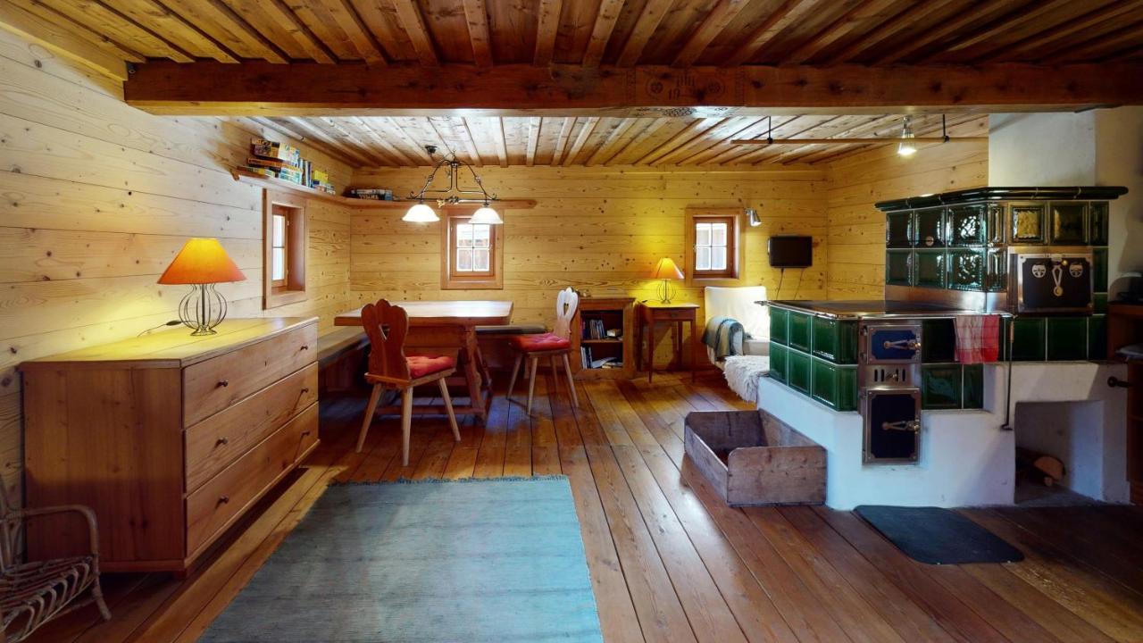 Alpine Guesthouse: Charming Forest Retreat Stanz Im Murztal Exterior photo