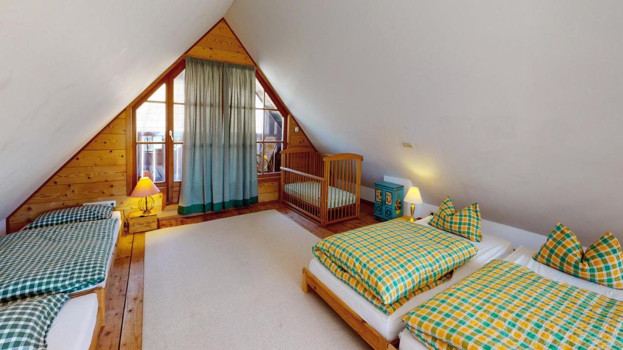 Alpine Guesthouse: Charming Forest Retreat Stanz Im Murztal Exterior photo